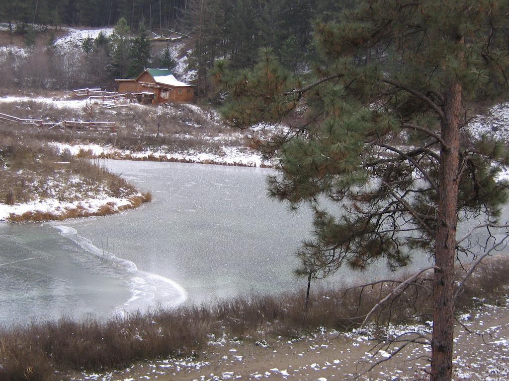 Rainbow Lake Castle Resort Princeton Zewnętrze zdjęcie